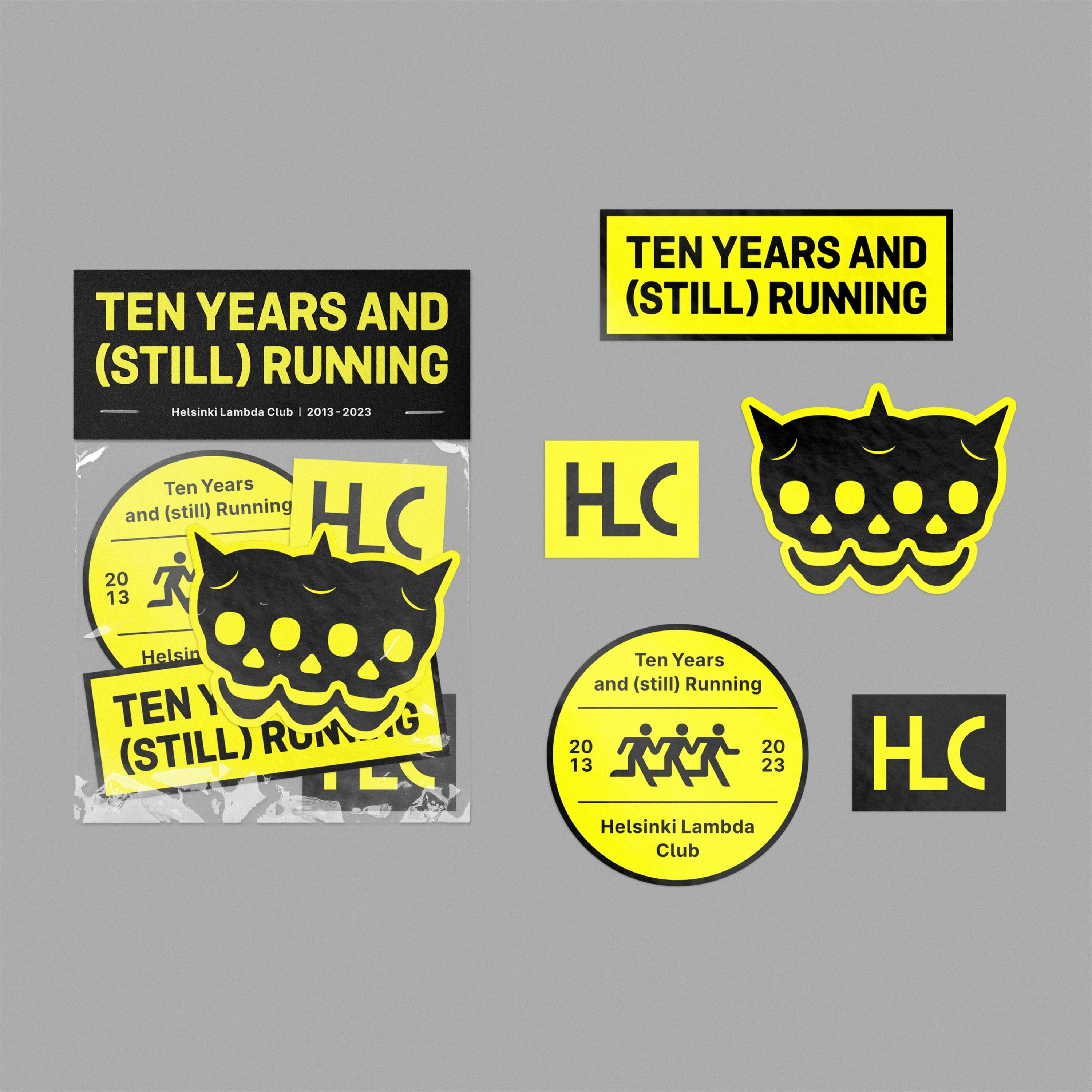 【通販限定・10月1日(火)発売】『TEN YEARS AND (STILL) RUNNING』 + 『HELL ZINE』+ TEE + Sticker Set