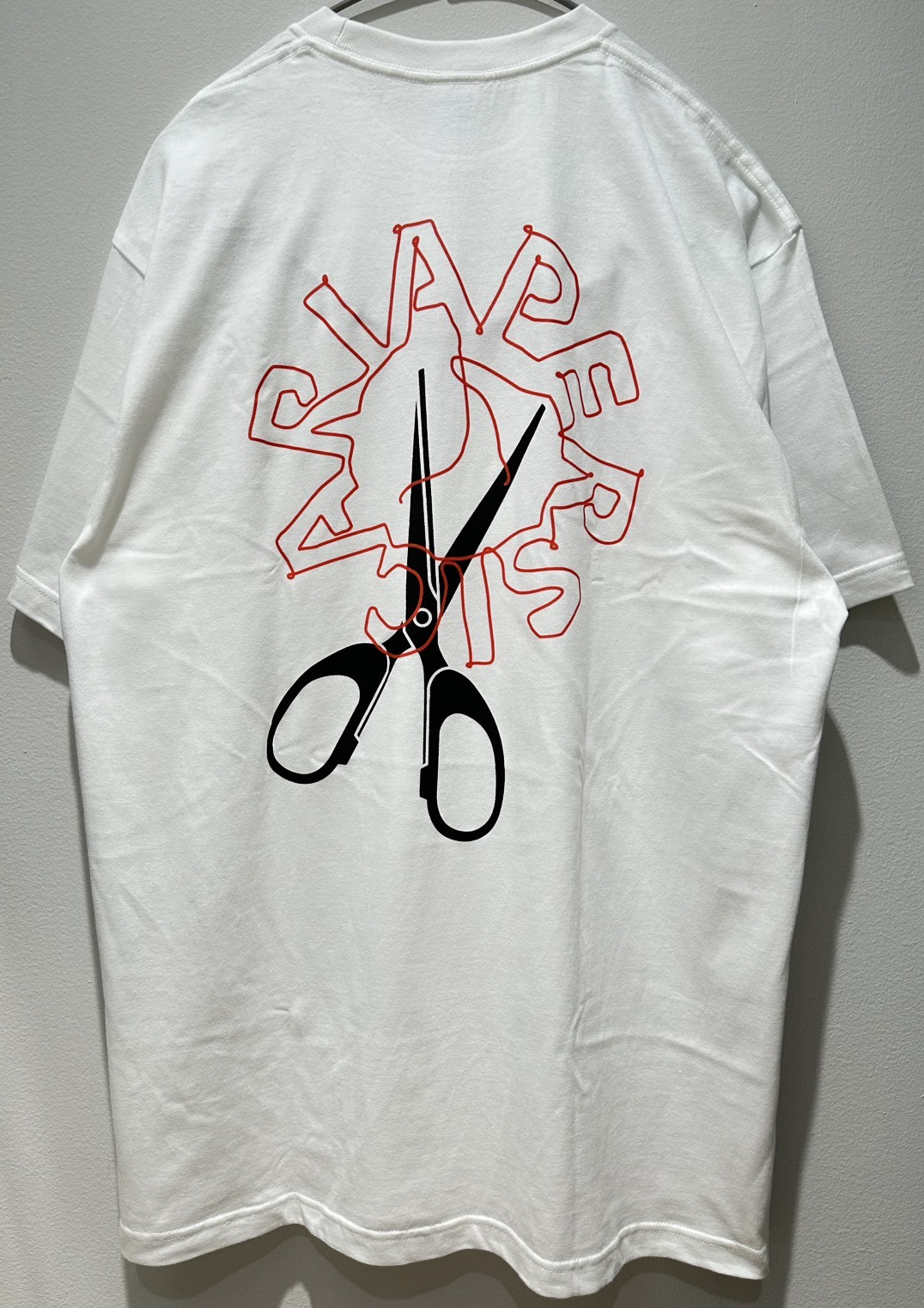 ハサミTシャツ