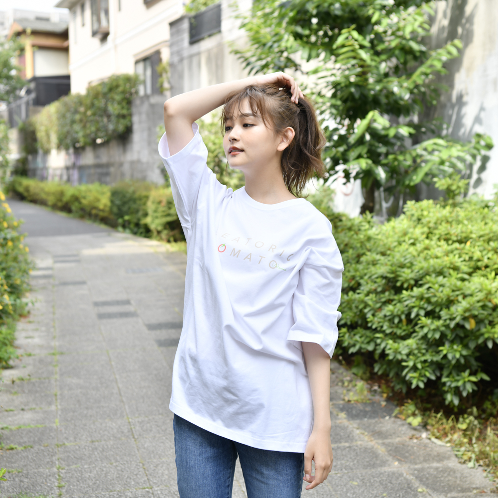 ALEATORIC TOMATO Tee A(Beige Logo)